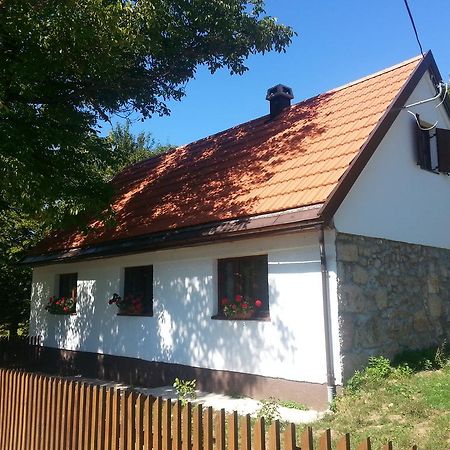 Holiday Home Rizvan City Brusane Exterior photo