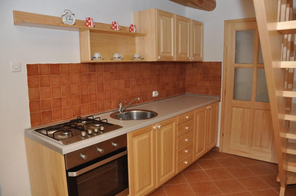 Holiday Home Rizvan City Brusane Exterior photo
