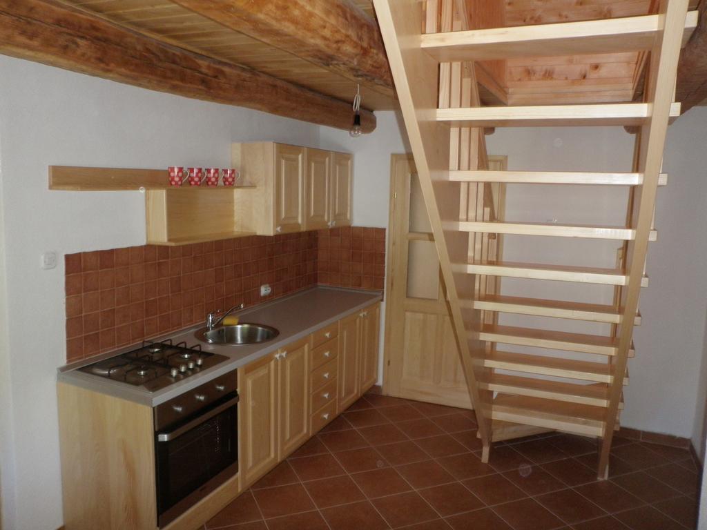 Holiday Home Rizvan City Brusane Exterior photo