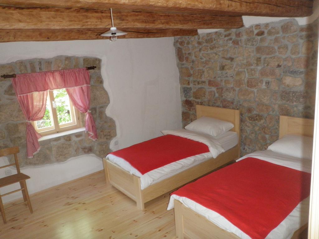 Holiday Home Rizvan City Brusane Exterior photo