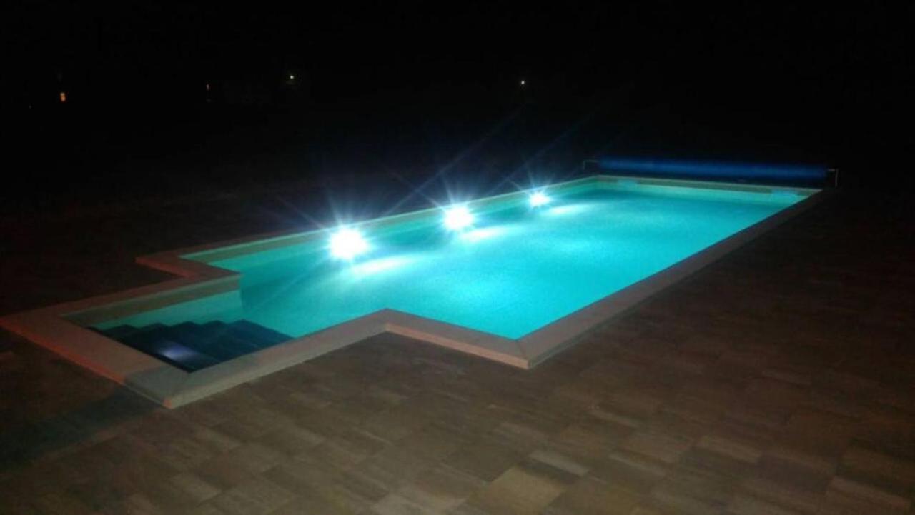 Holiday Home Rizvan City Brusane Exterior photo